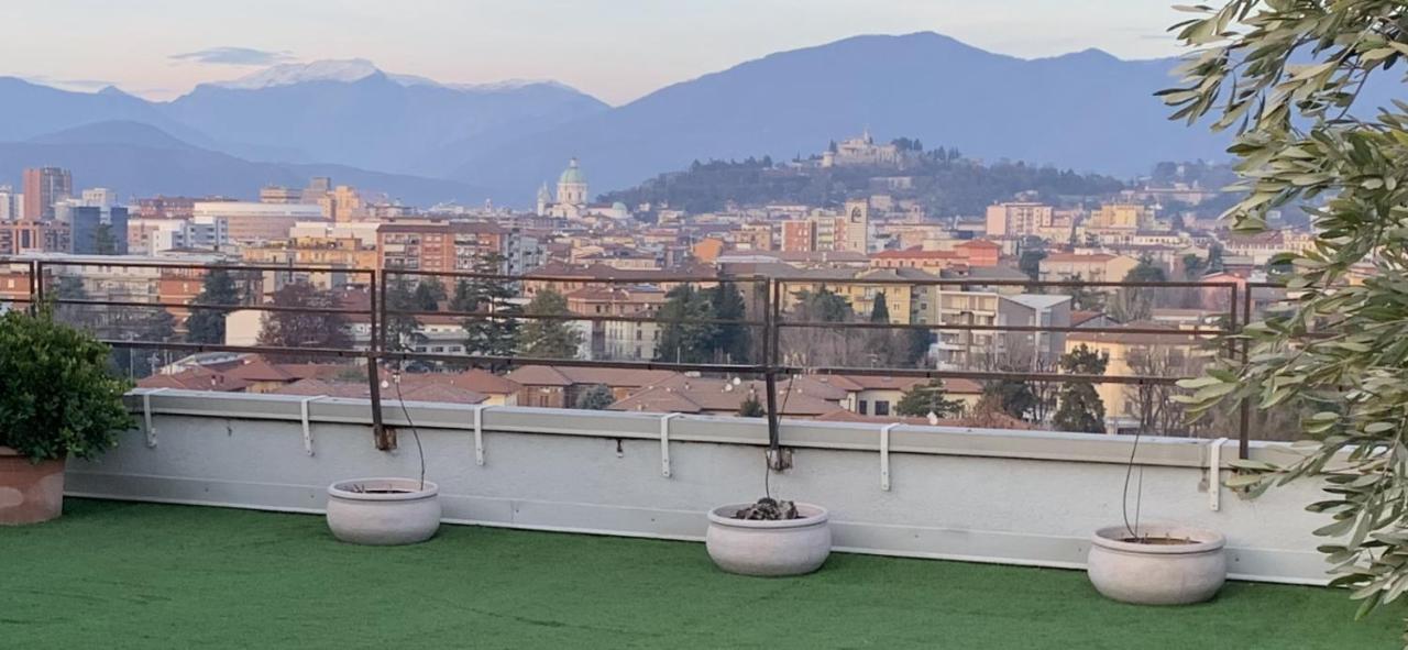 Attico Sky Garden Appartement Brescia Buitenkant foto