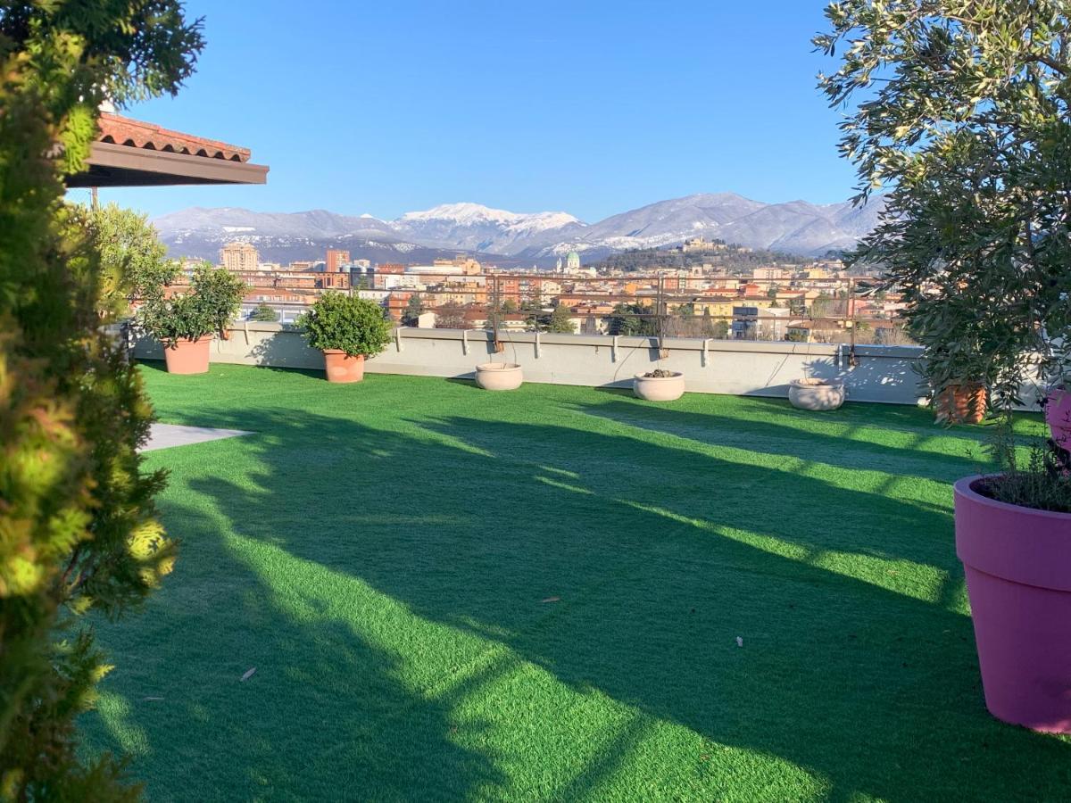 Attico Sky Garden Appartement Brescia Buitenkant foto